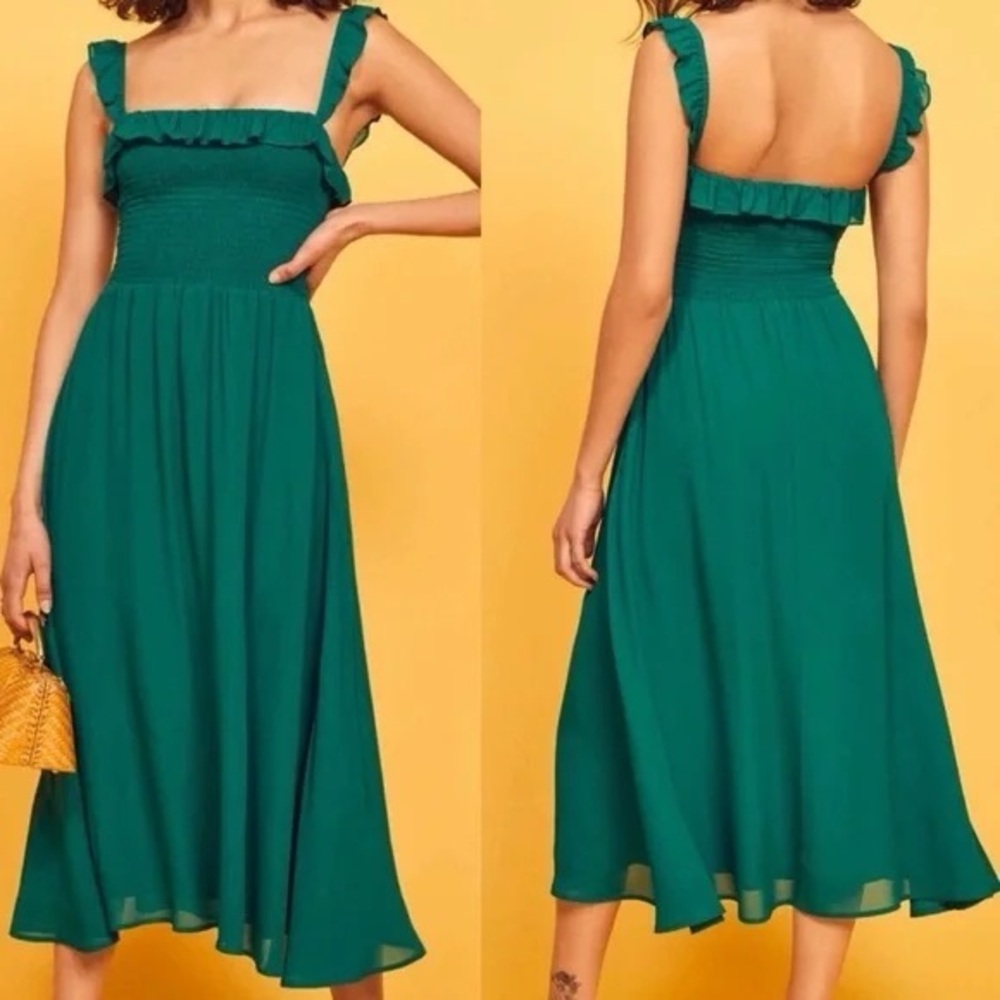 Reformation Siesta Midi dress size Medium in Serpentine Green